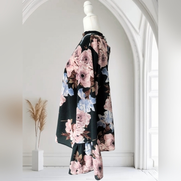 One Clothing Los Angeles Pink Floral Blouse Size XL - Picture 2 of 6